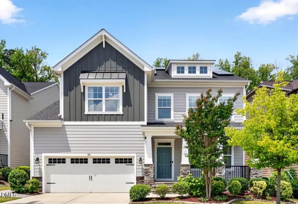 212 Birdsgrove Court, Cary