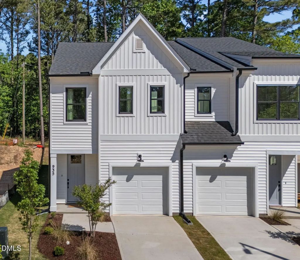 935 Selby Avenue, Durham