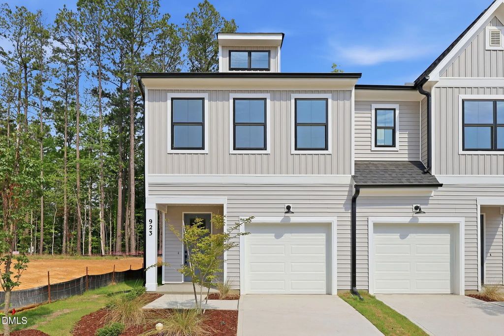 923 Selby Avenue, Durham