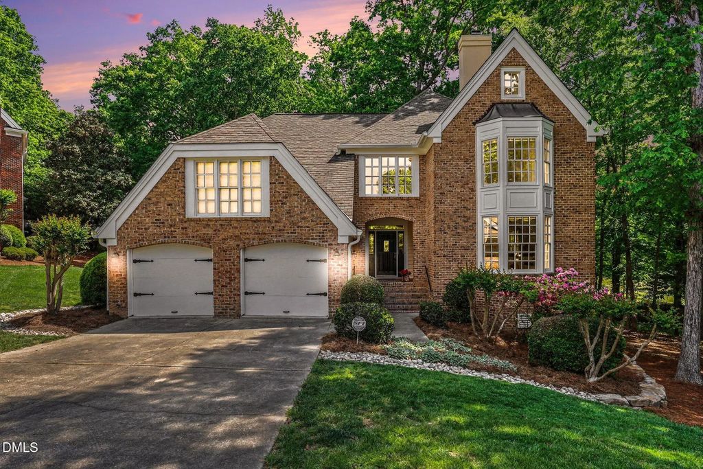 1224 E Pointe Drive, Durham