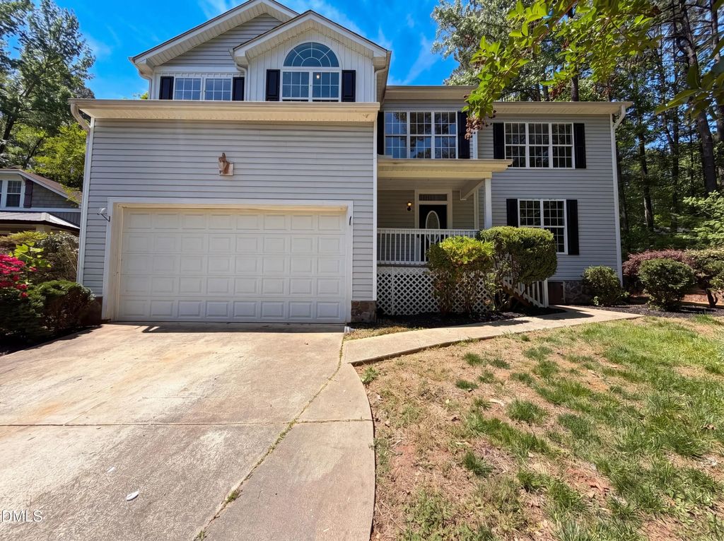 522 Shawnee Drive, Louisburg