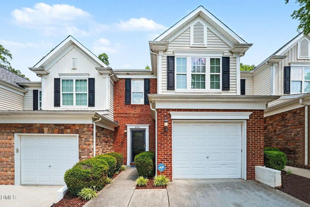 8724 Owl Roost Place, Raleigh