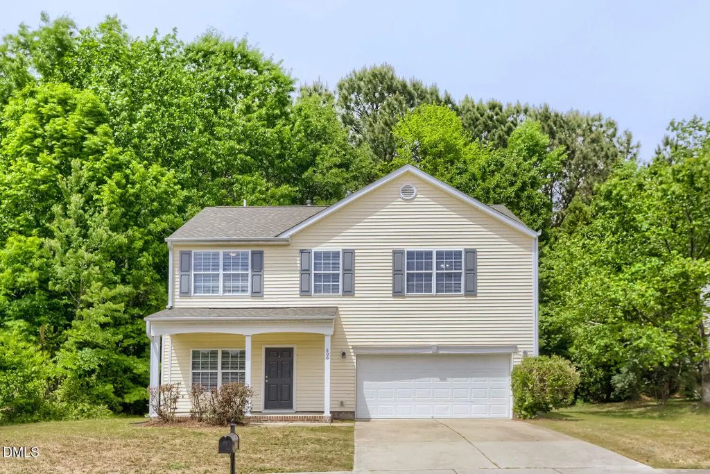 806 Laurens Way, Knightdale