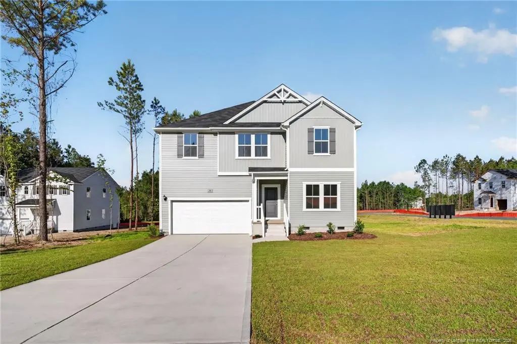 211 Phoenix Drive, Bunnlevel
