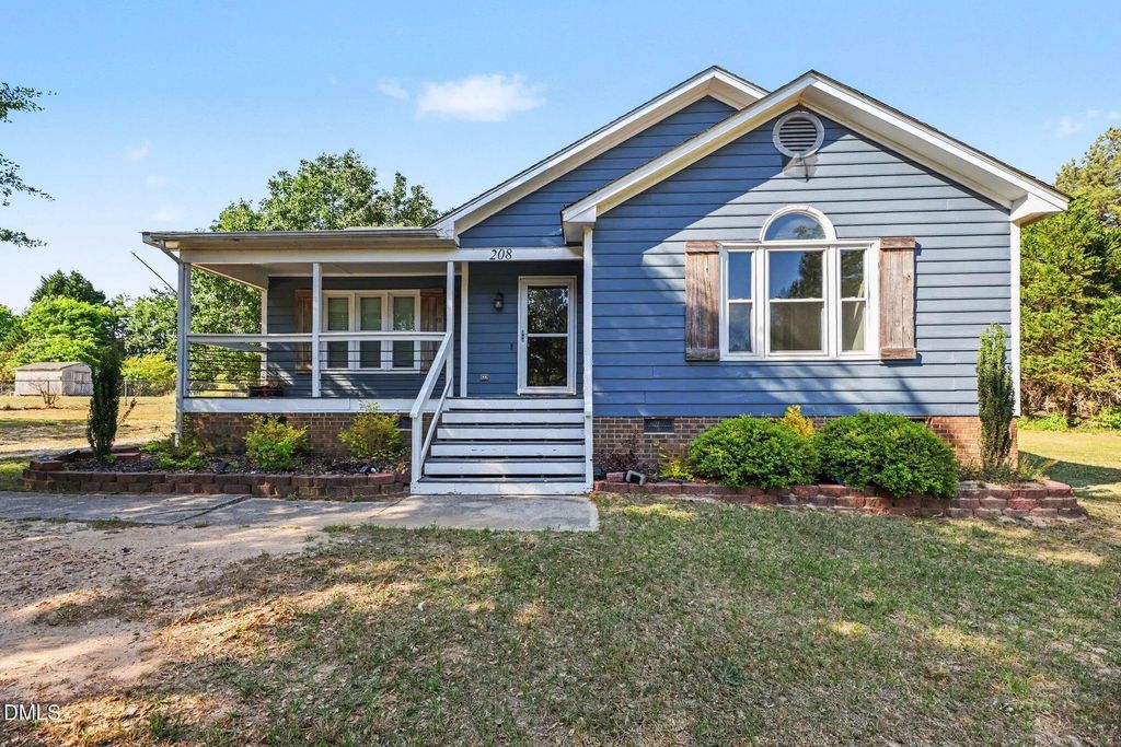 208 Deep Creek Drive, Clayton
