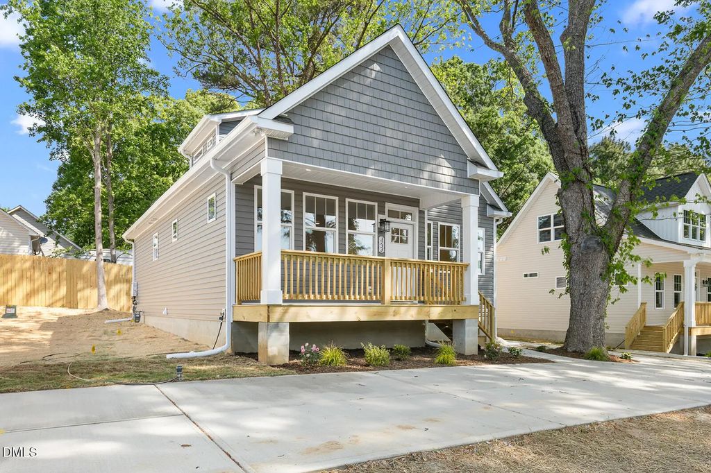 3133 Rowena Avenue B, Durham