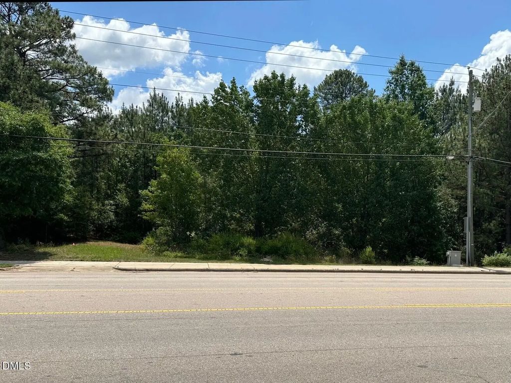 718 Airport Boulevard, Morrisville