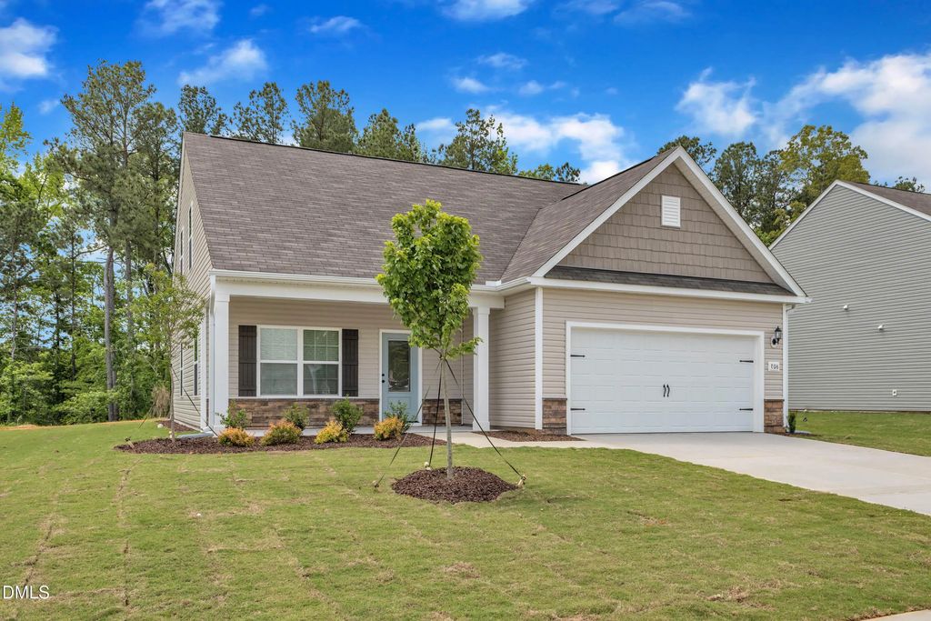 104 Serrano Way, Oxford