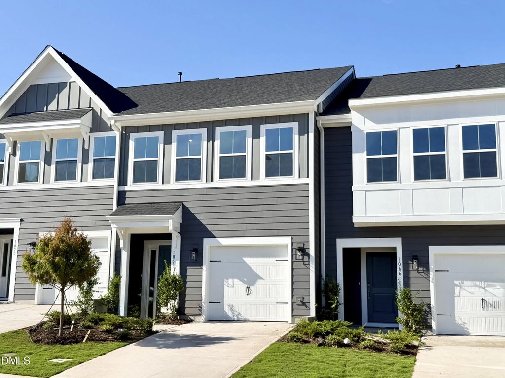 1068 Tea Rose Court 362, Durham
