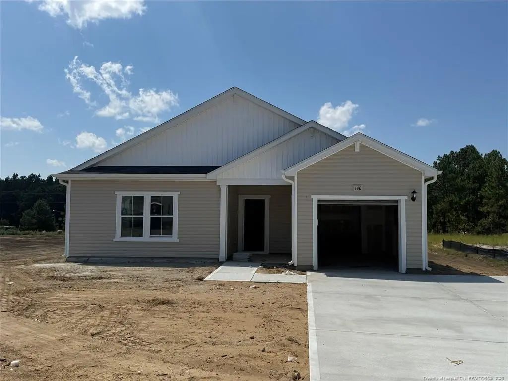 140 Blossom Trail, Lillington