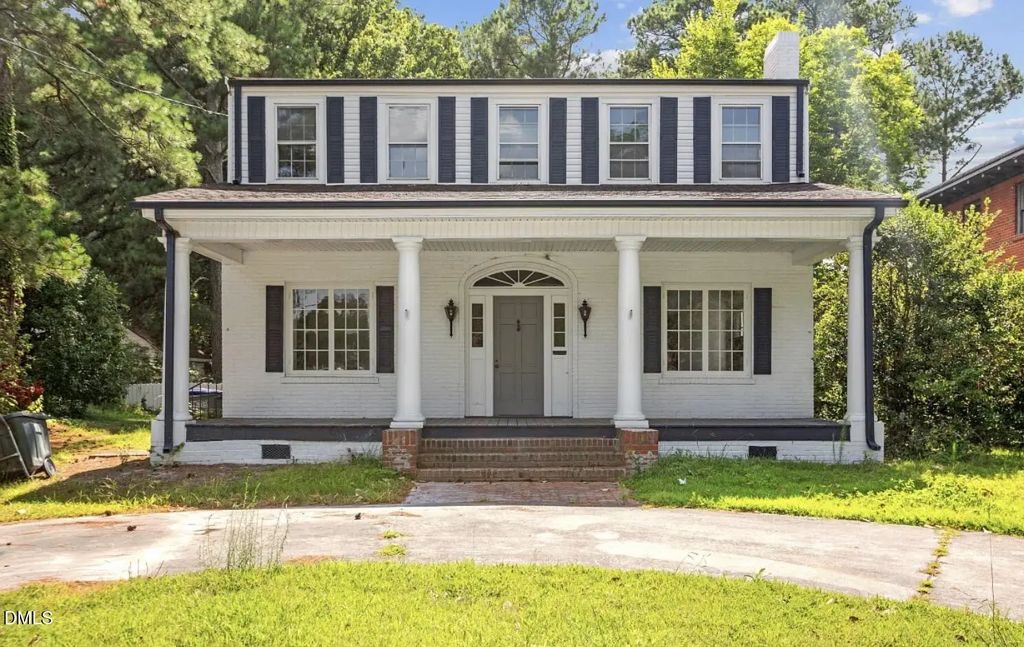 620 Falls Road, Rocky Mount