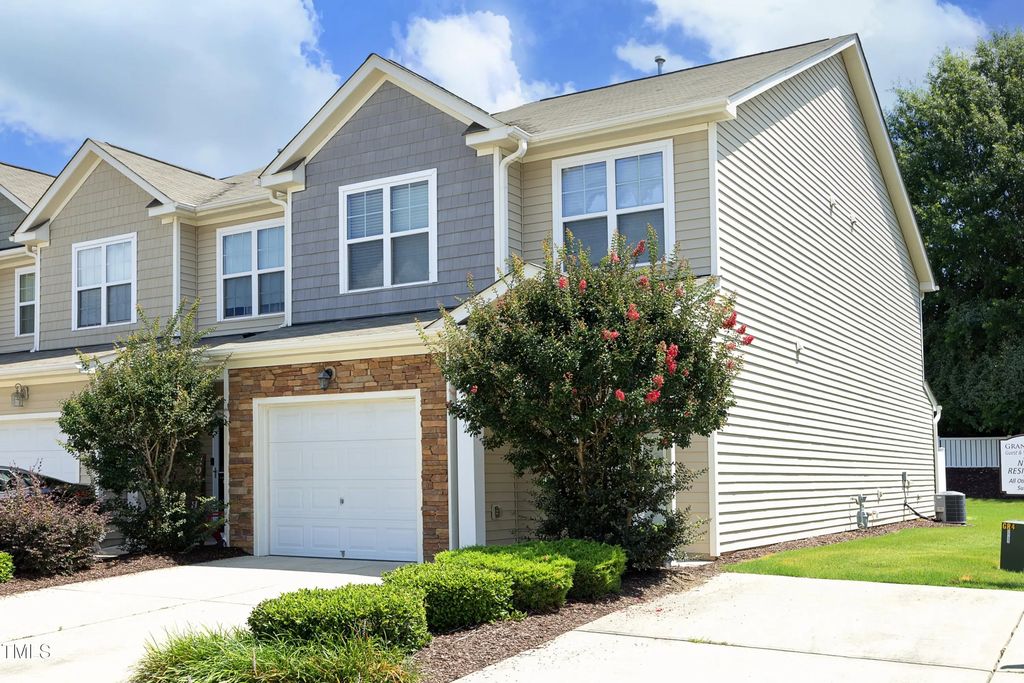 202 Leighann Ridge Lane, Rolesville