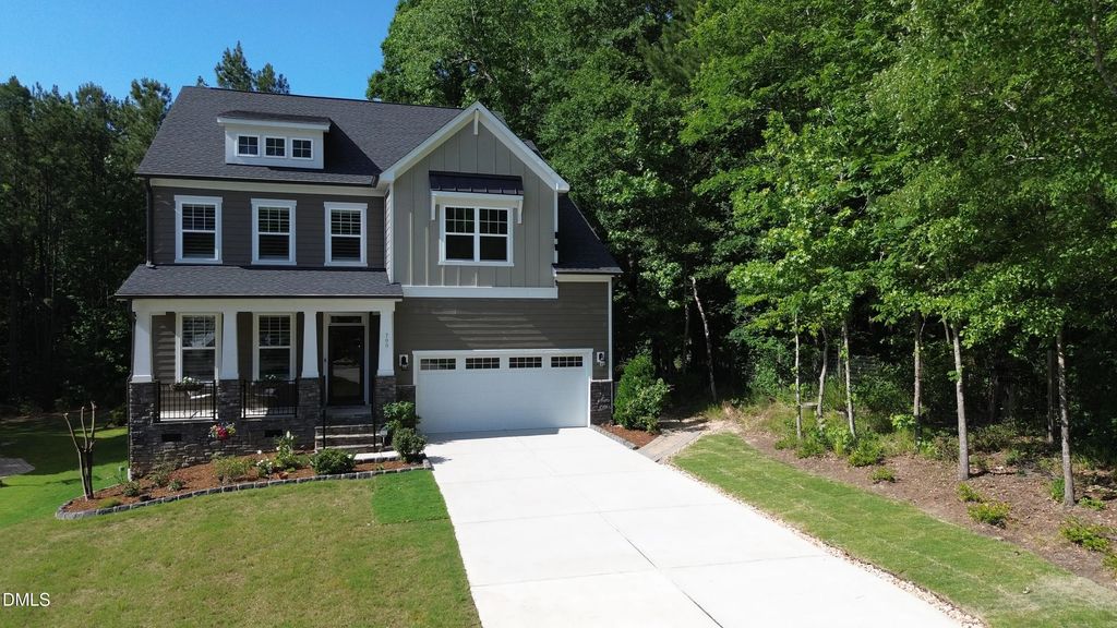 700 Orange Oak Lane, Apex