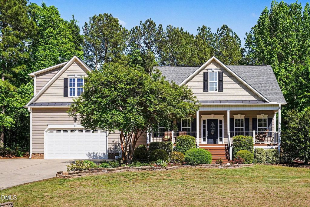 61 Pea Island Circle, Garner