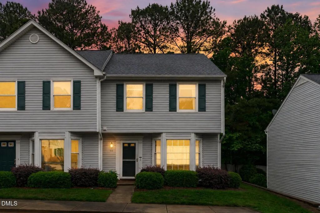 111 S Mclean Court, Cary