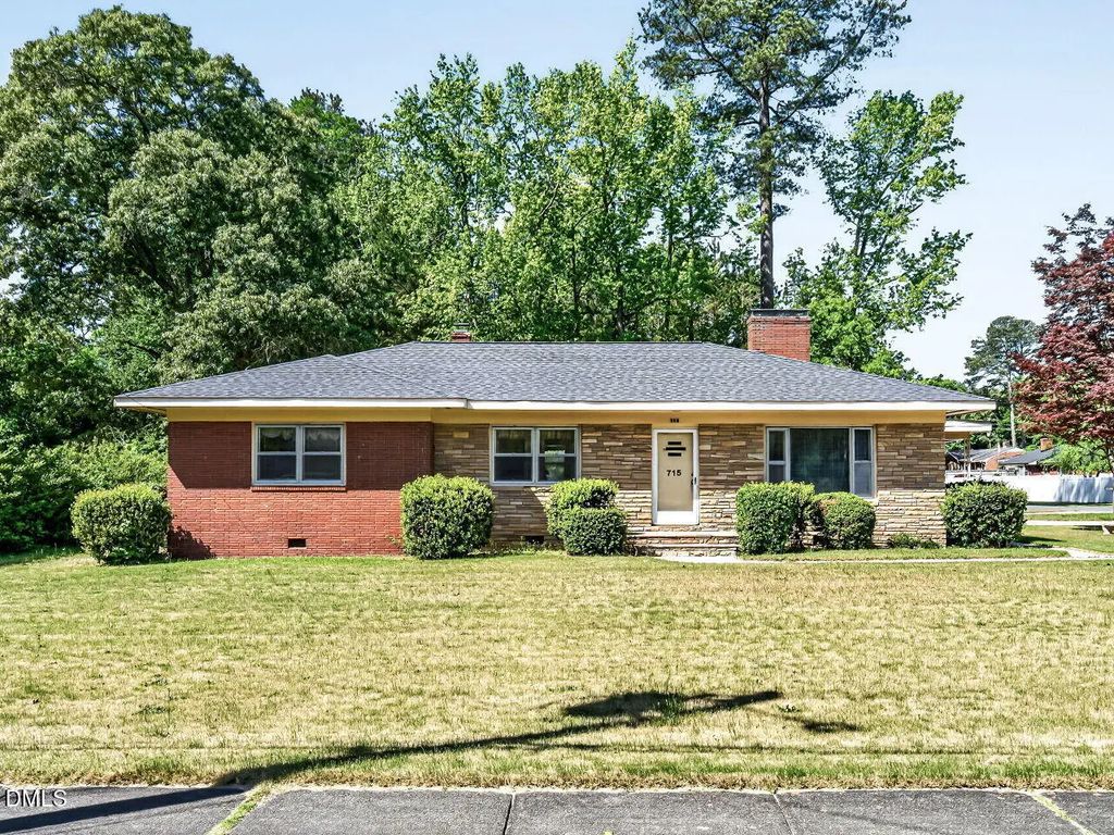 715 N Church Street, Zebulon