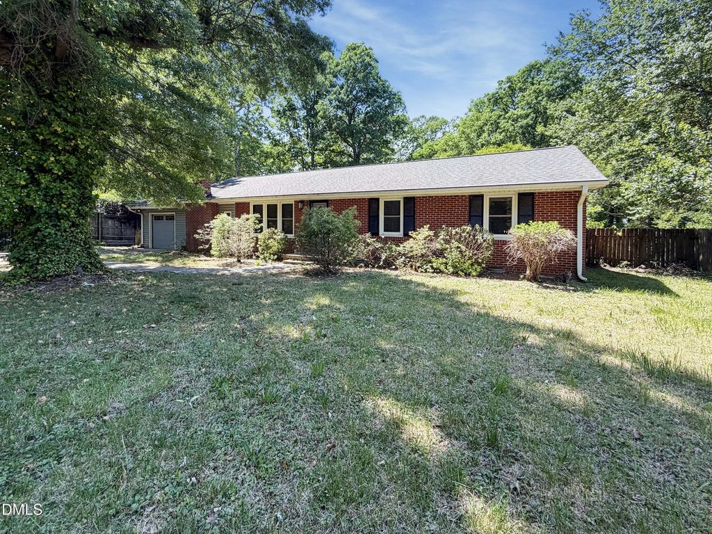 108 W Dogwood Drive, Mebane