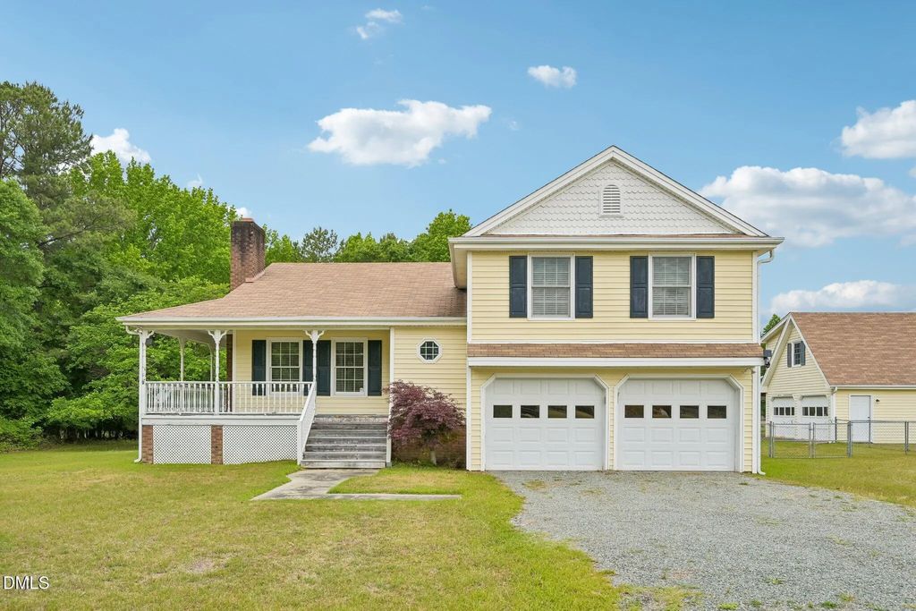 186 Baptist Grove Road, Fuquay Varina