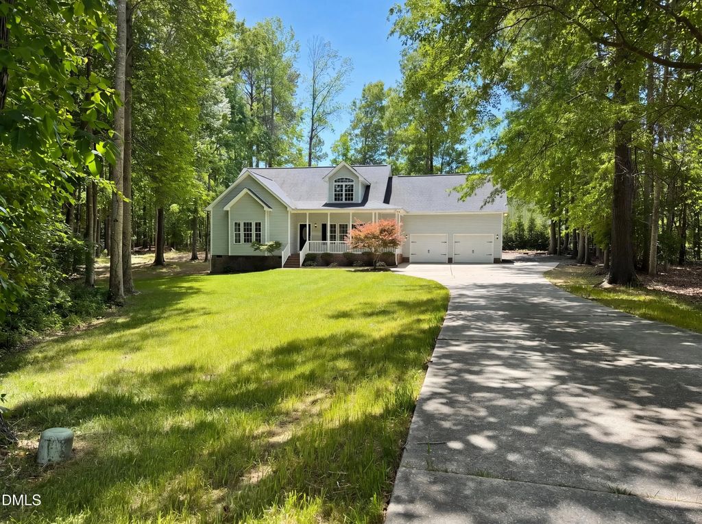 109 Rockrose Avenue, Clayton