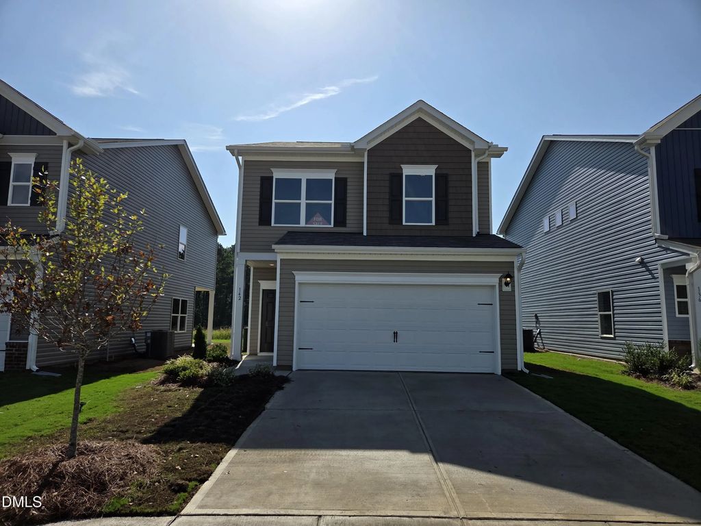 142 Oyster Tabby Drive, Lillington