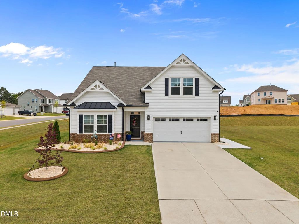 442 Winding Creek Drive, Lillington