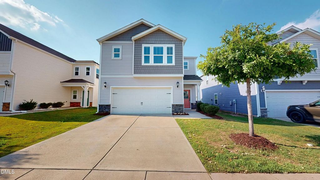 105 Anise Tree Way, Clayton
