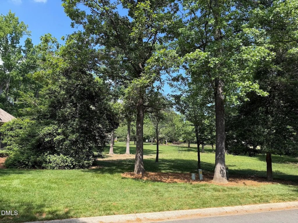 302 Millingport Lane, New London