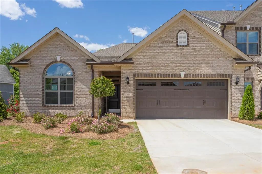 1063 Beechcraft Drive, Mebane