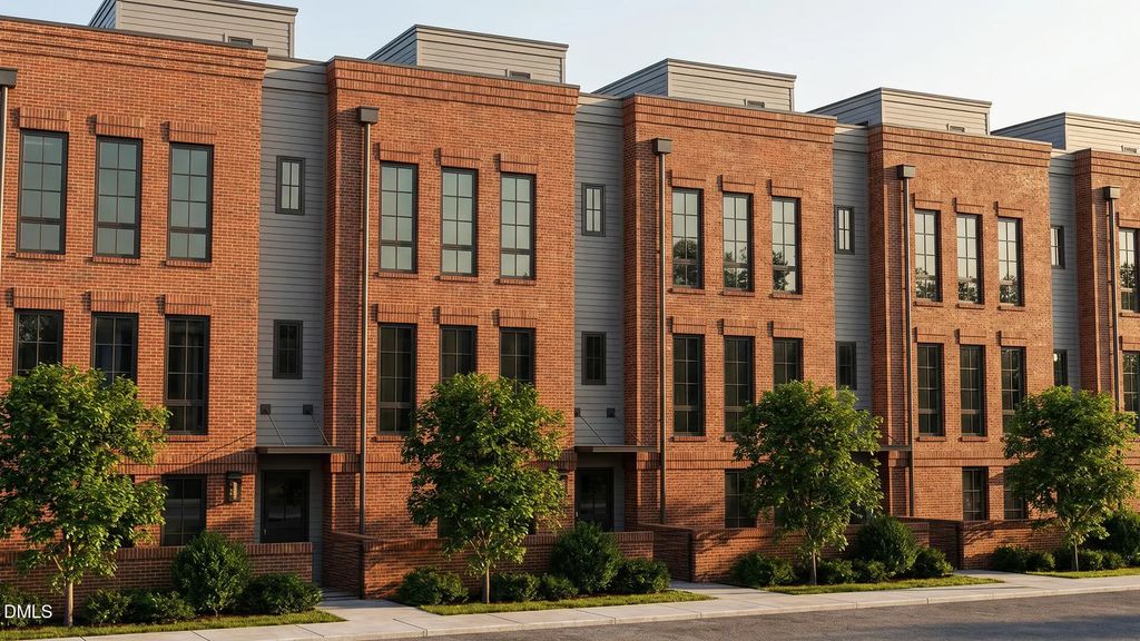 1713 W Club Boulevard, Durham