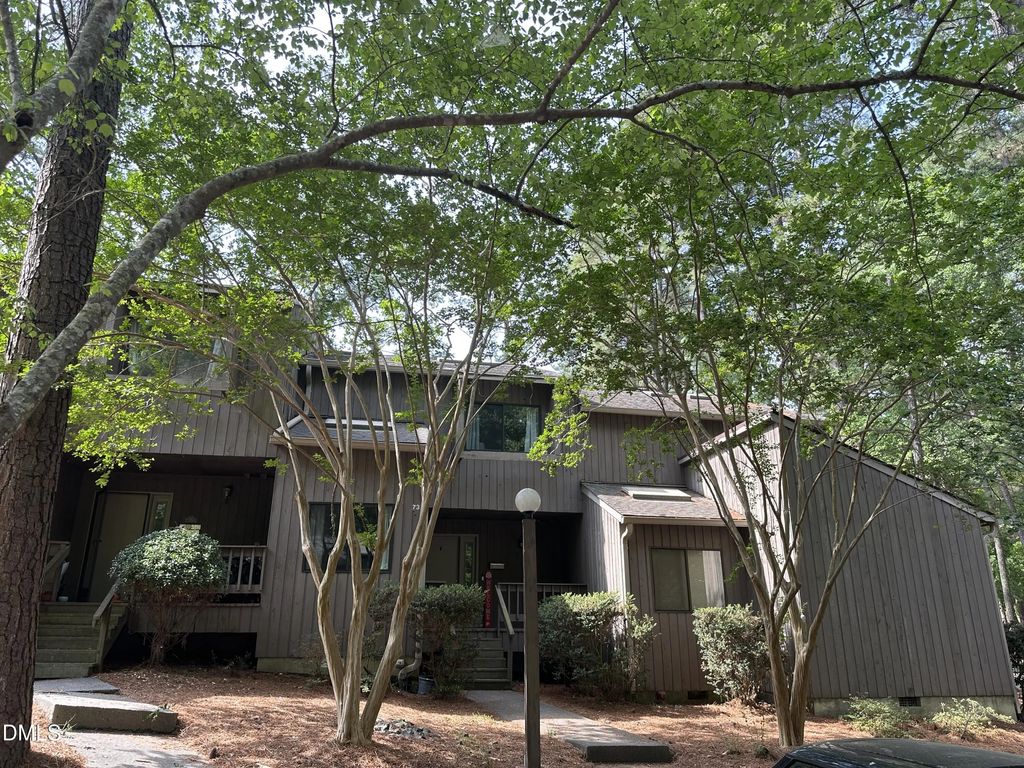 73 Fernwood Lane, Chapel Hill