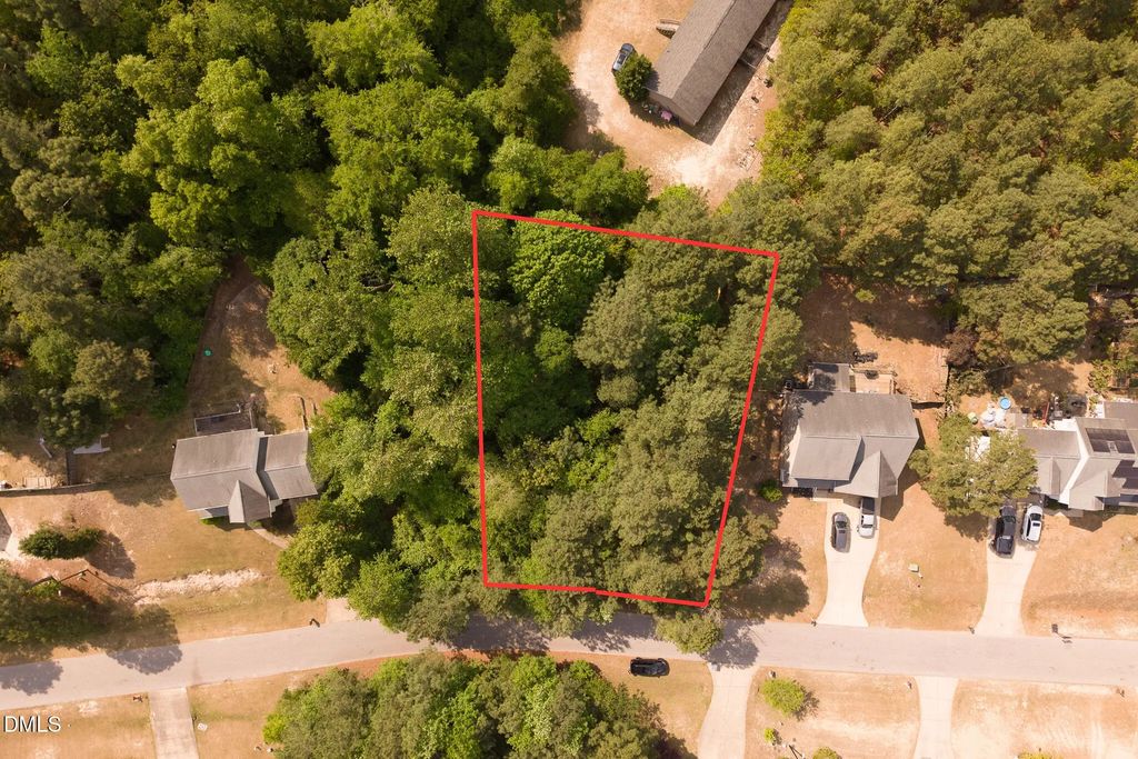 76 Briarwood Place, Sanford