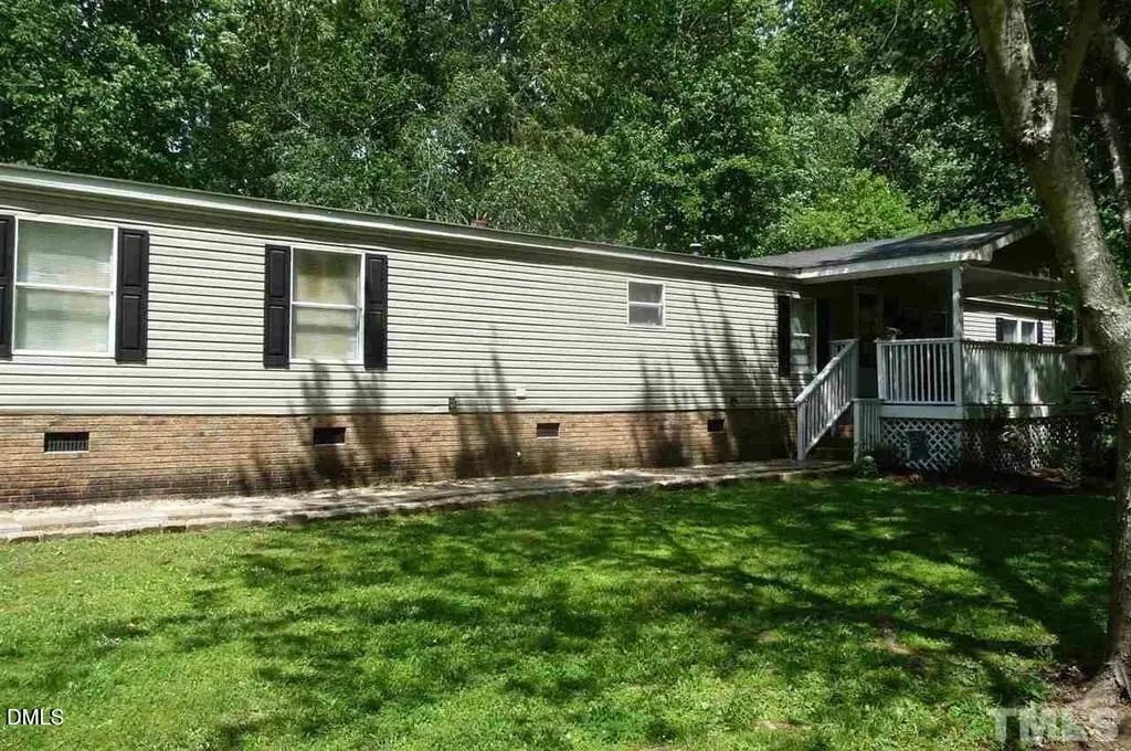 901 Split Rail Lane, Hillsborough