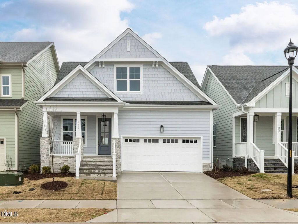 333 Catheys Creek Circle, Wendell