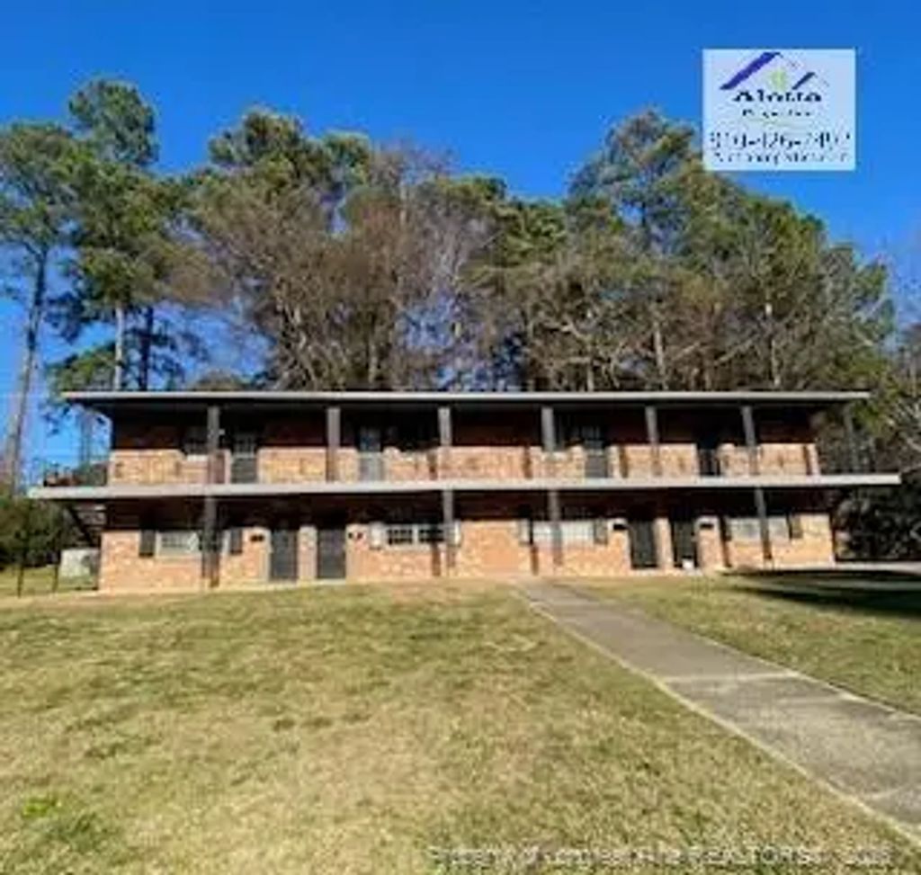 4206 S Dowfield Drive, Fayetteville