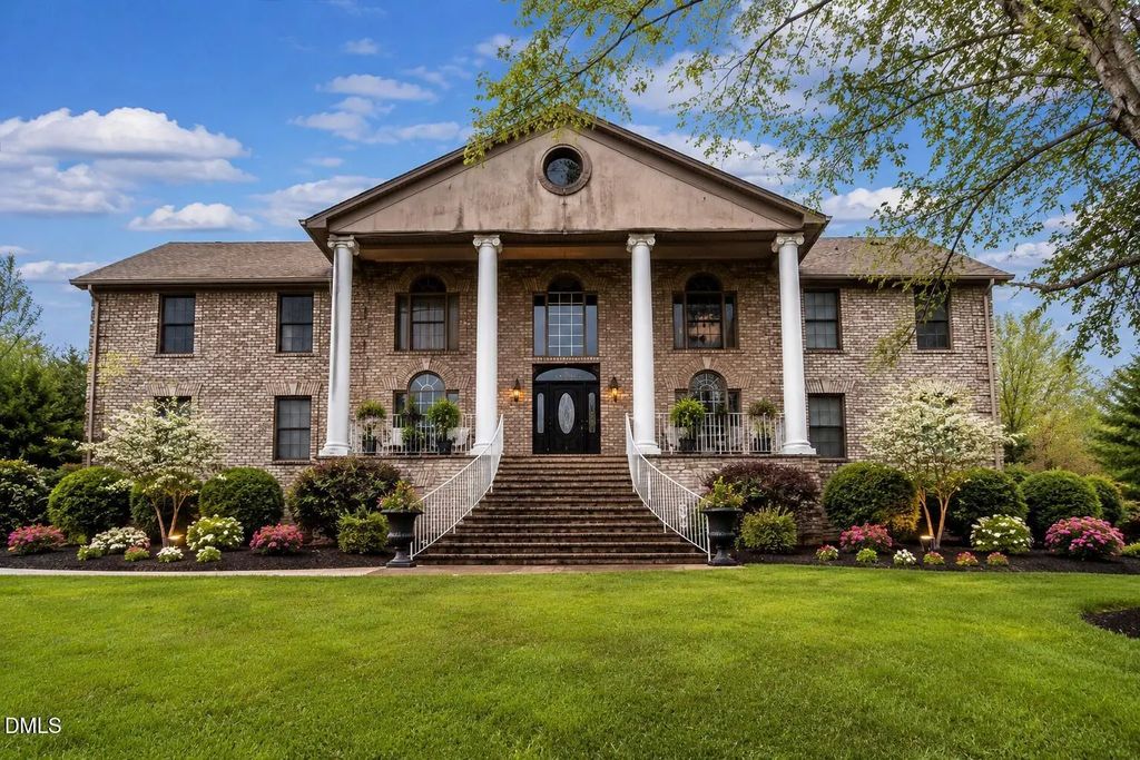 84 River Bend Road, Milton