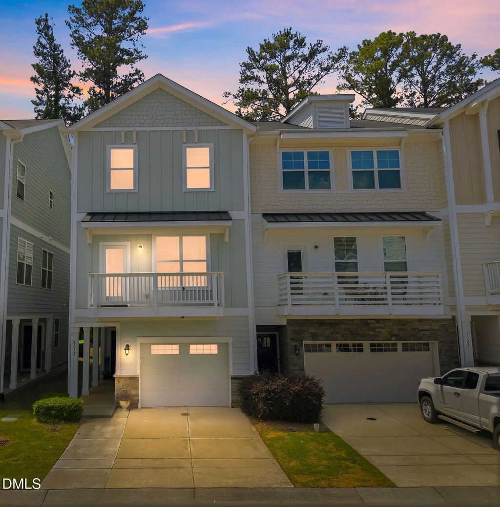 1032 Diamond Dove Lane, Apex