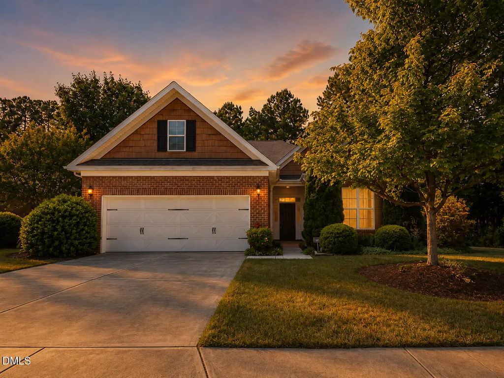 242 Hales Wood Road, Chapel Hill