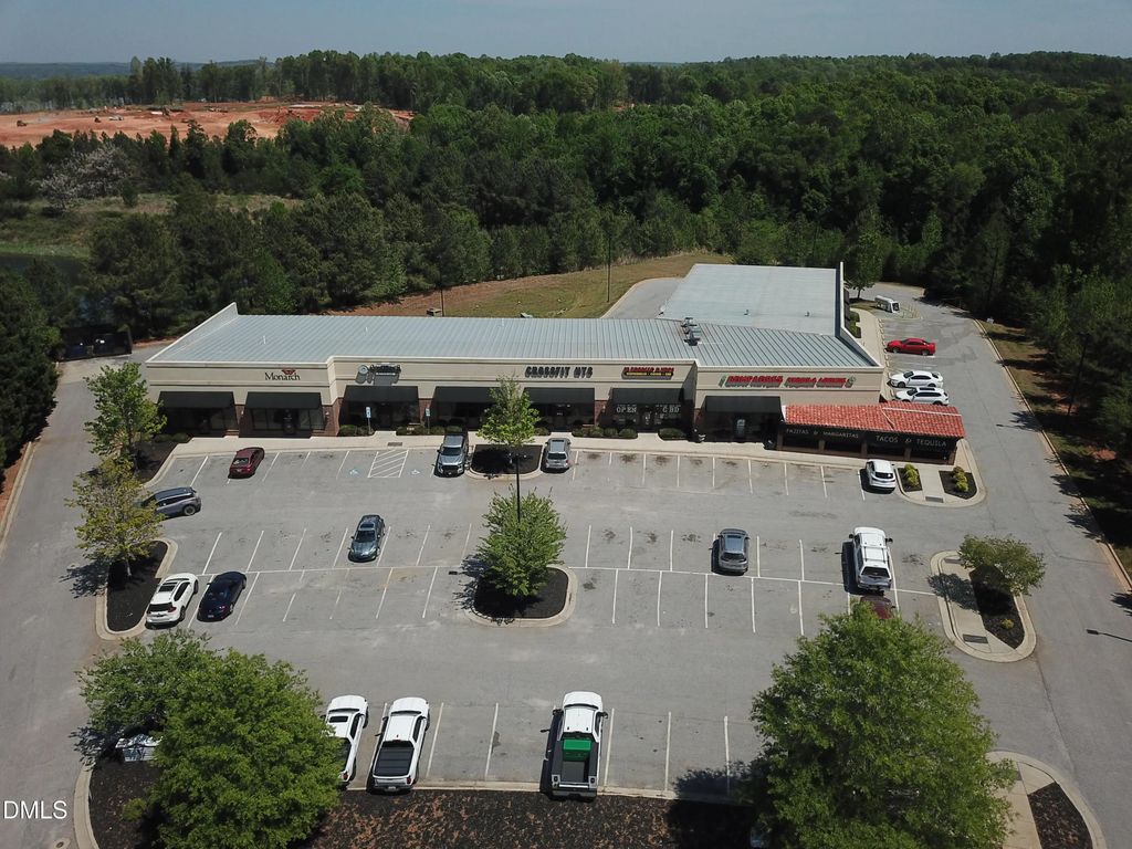 193 Lowes Drive 109, Pittsboro