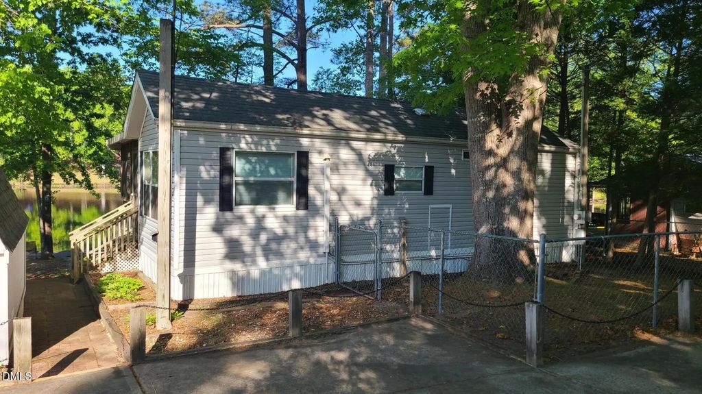 1605 Sagamore Drive, Louisburg