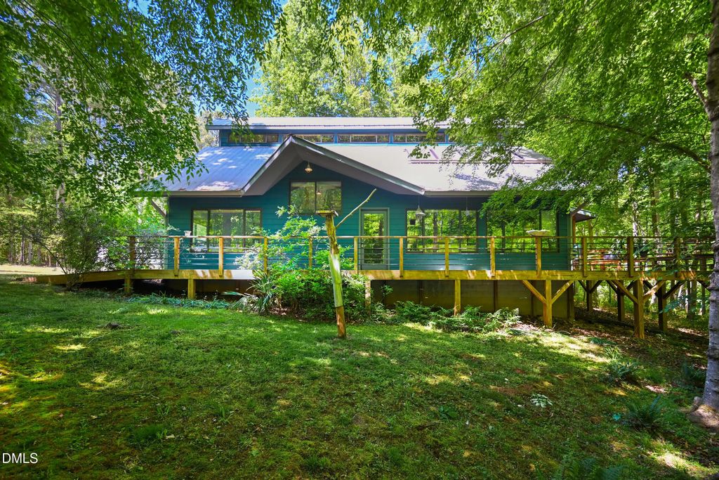 304 Wrights Way, Pittsboro