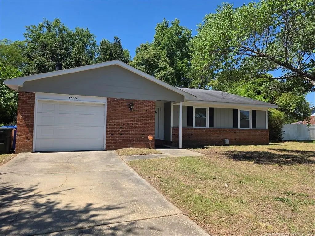 6533 Gristmill Road, Fayetteville
