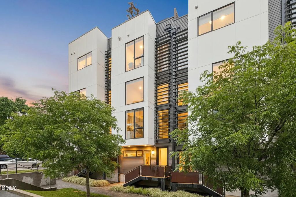 512 Gordon Street Unit 802, Durham