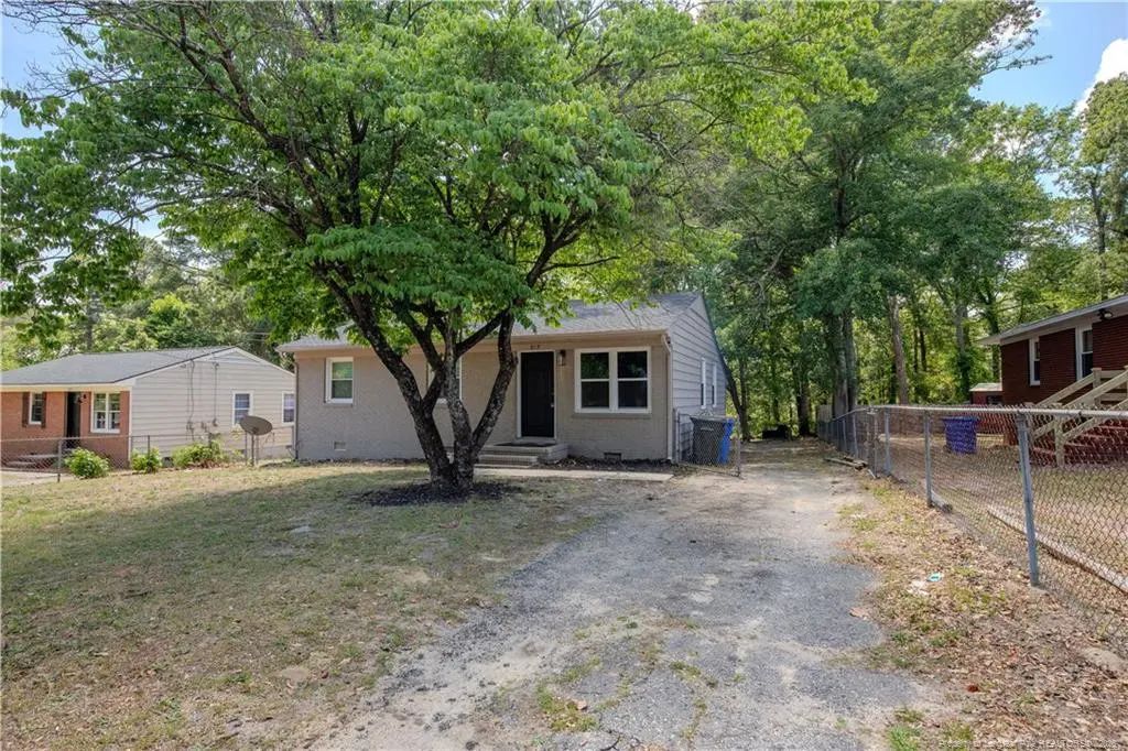 819 Isley Street, Fayetteville