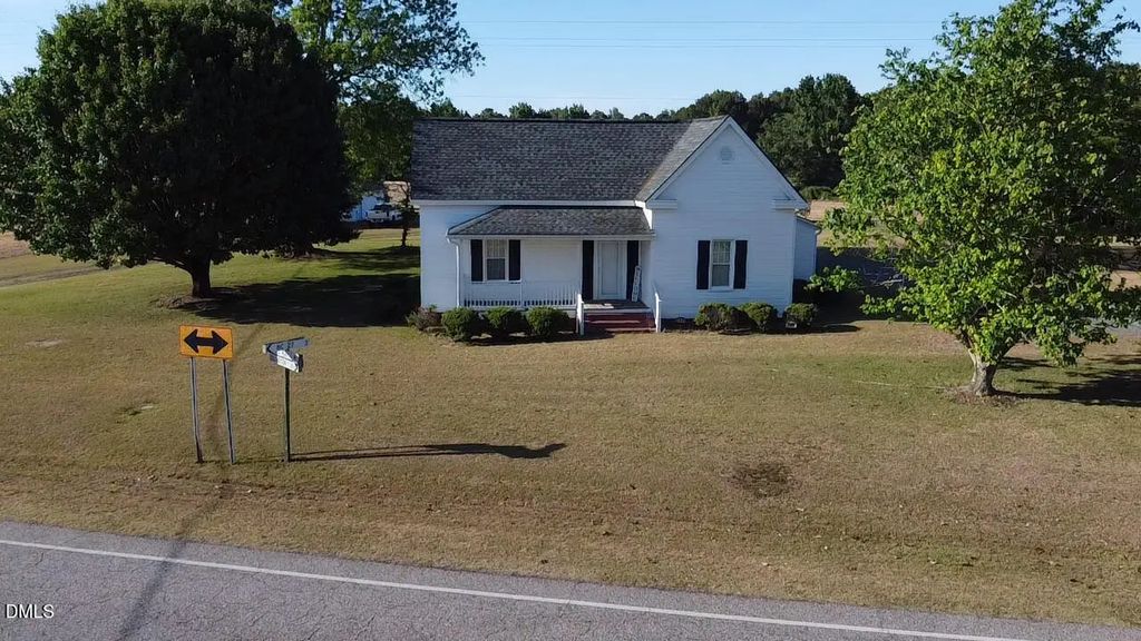 5898 Old Us Highway 421, Lillington