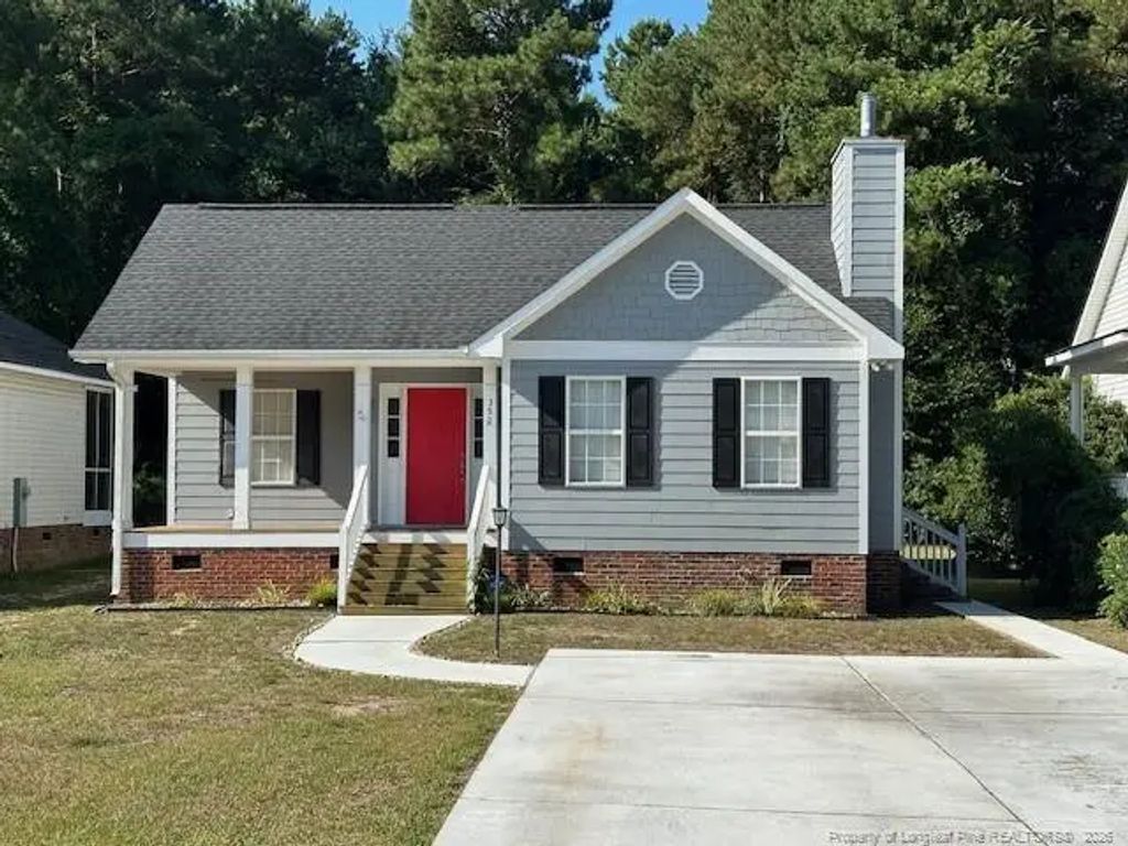 352 Grays Lane, White Lake