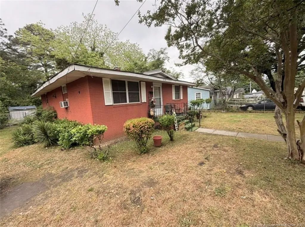 2023 Newark Avenue, Fayetteville