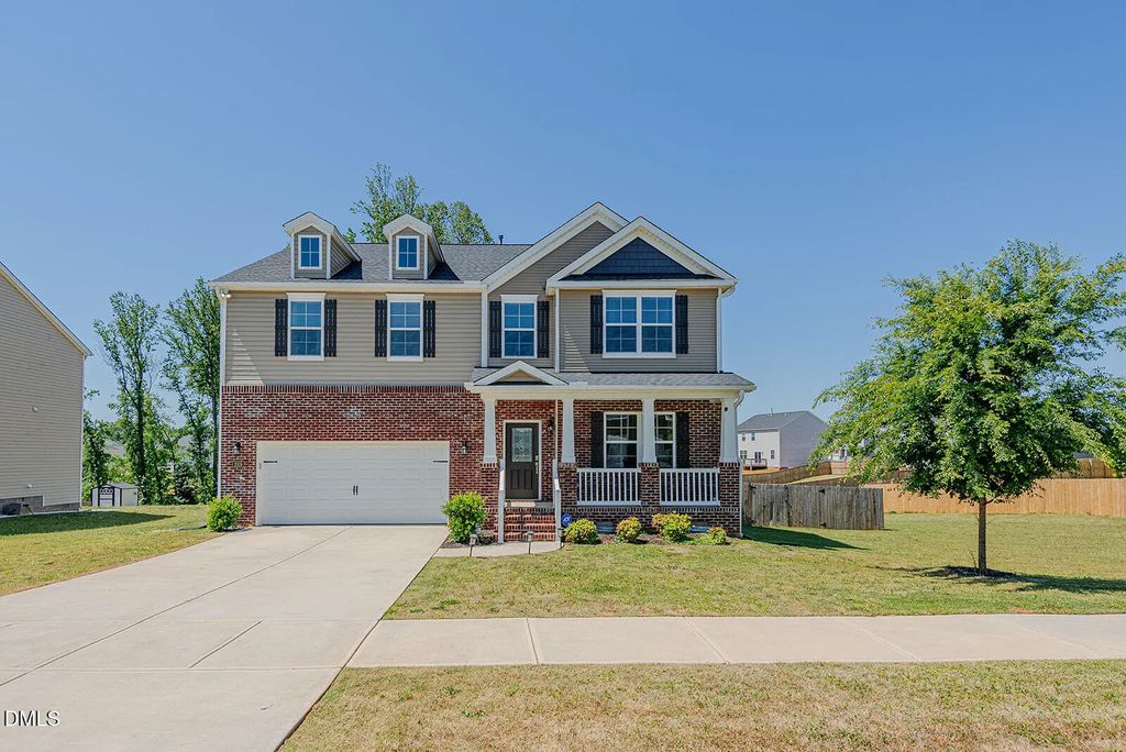 2009 Summer Walk Drive, Mebane