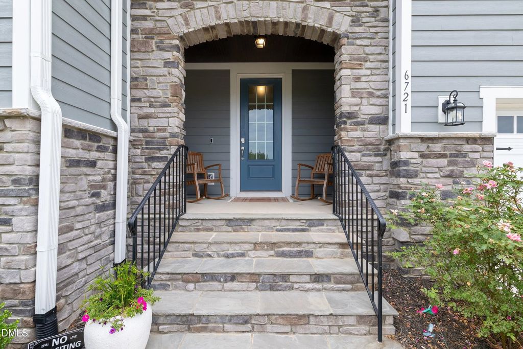 6721 Winter Garden Way, Holly Springs