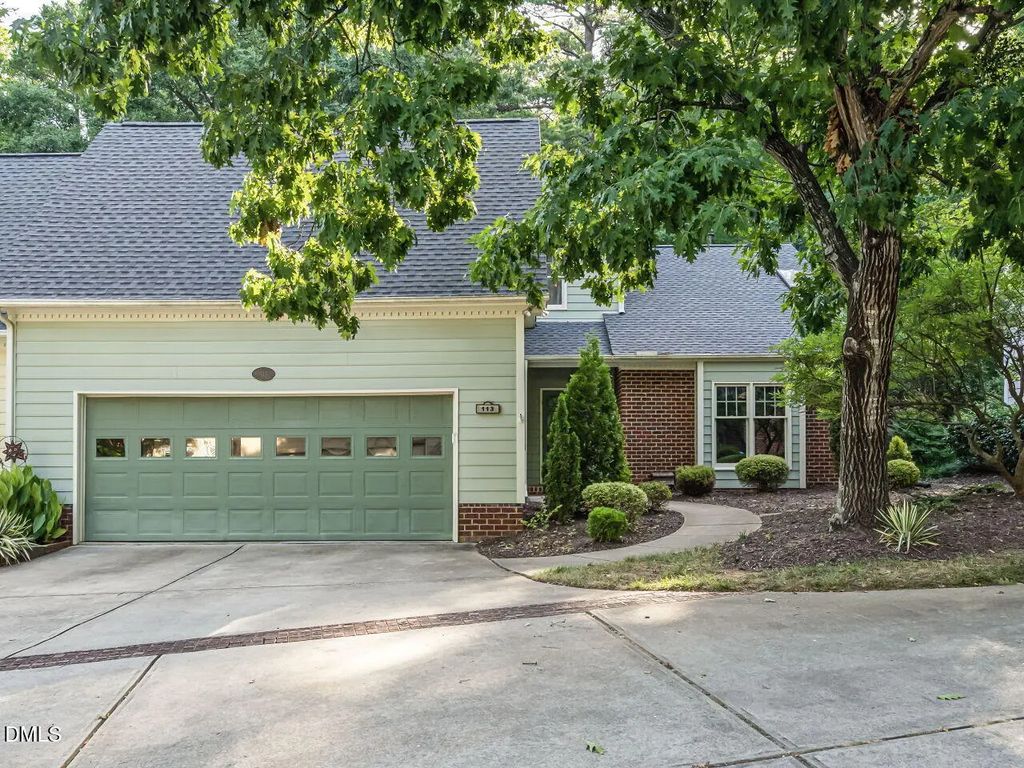 113 Prestwick Pl Place, Cary