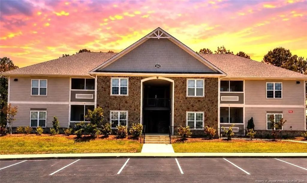 260 Gallery Drive 102, Spring Lake